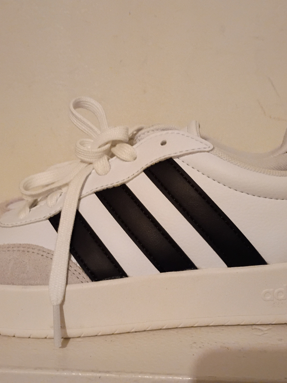 adidas Barrera Originals White Sneakers with Black Three-Stripes